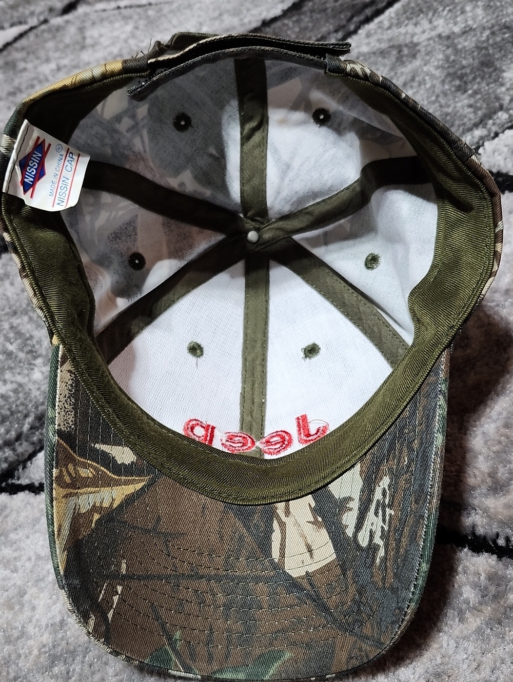 VINTAGE NISSIN JEEP RED EMBROIDERED CAMOUFLAGE COLLECTIBLE BASEBALL CAP HAT - Picture 10 of 13